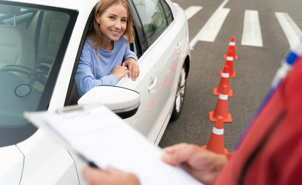 Медосмотр на права — пройти осмотр в ГАИ, ГИБДД, медицинская справка от 700р, клиника "Звезда" Казань