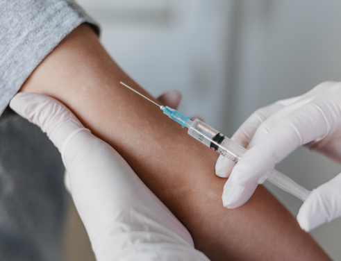 ВЛОК и УФОК в Казани от 800р — внутривенное лазерное и ультрафиолетовое облучение крови в медицинском центре "Звезда", цены услуг клиники